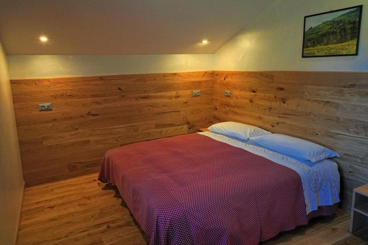Albergo Diffuso Ceaglio Valle Maira Marmora Esterno foto
