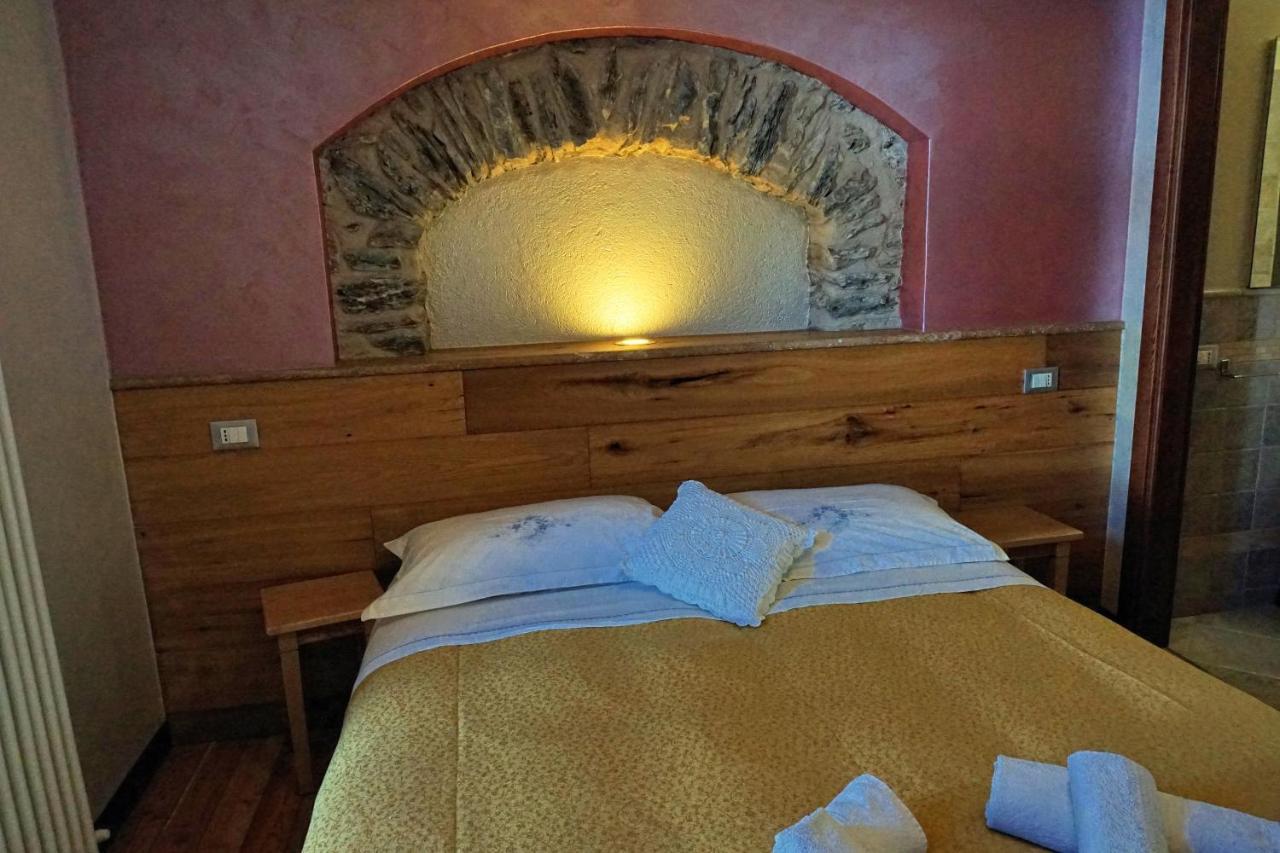 Albergo Diffuso Ceaglio Valle Maira Marmora Esterno foto