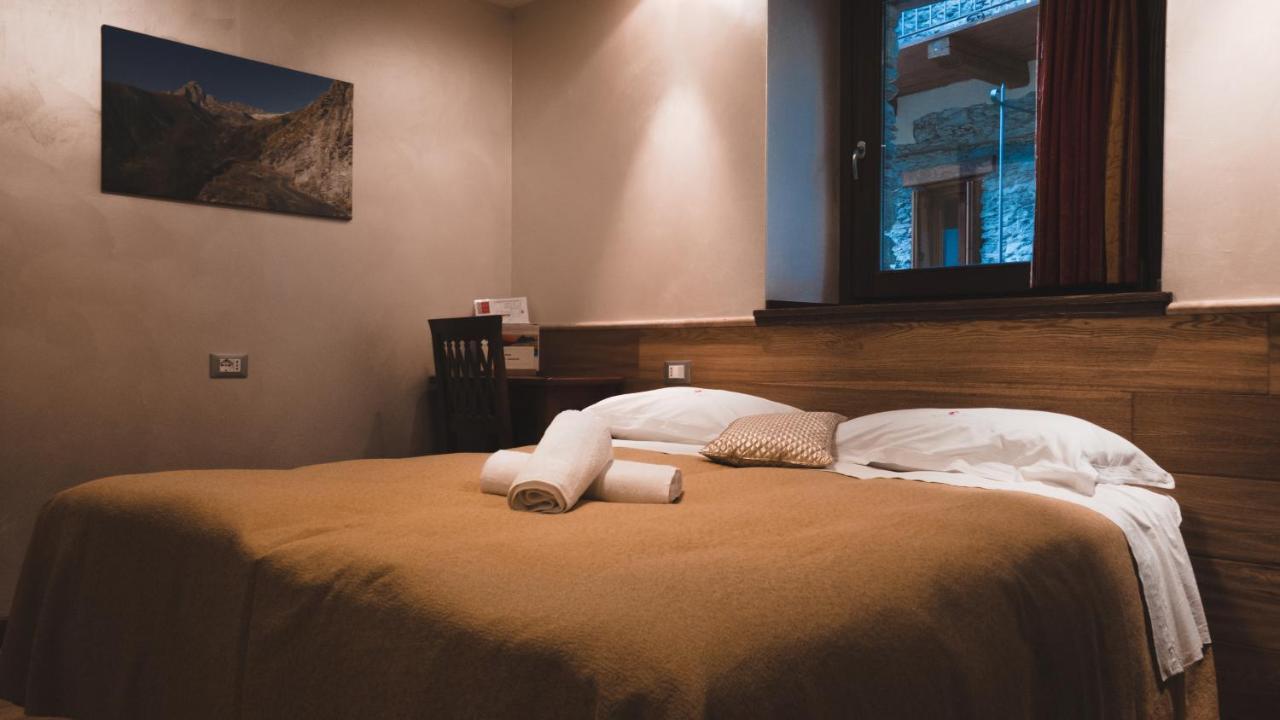 Albergo Diffuso Ceaglio Valle Maira Marmora Esterno foto